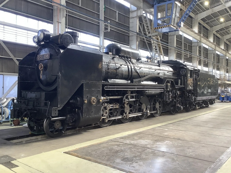 大宮総合車両センターでSL蒸気機関車「D51 498」EF65とのコラボ撮影会