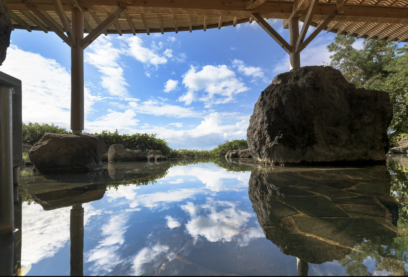 夏の旅行は「快速 海里」に乗って村上へ！瀬波温泉・笹川流れで夏を