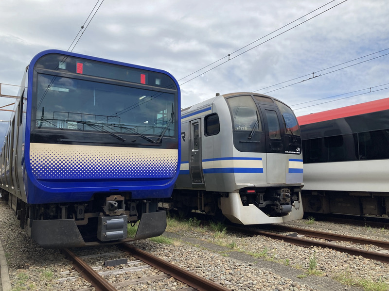 横須賀線・横浜線等の車両基地「JR東日本鎌倉車両センター」とは
