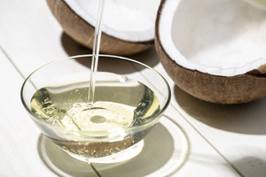 MCTオイルとは？話題のオイルを生活に取り入れるための基礎知識を紹介