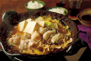 牡蠣と鶏肉のダブル土手鍋のレシピ・作り方