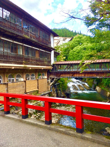 四万温泉のアクセス・宿泊・泉質まとめ｜東京から特急一本で行ける群馬の名湯