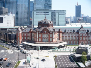東京駅で時間旅行をしてみませんか？