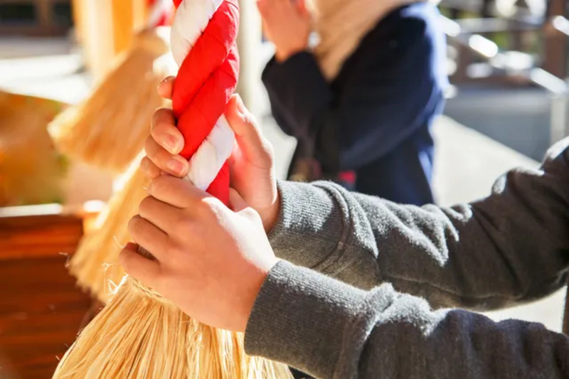 神社にお参りをするとこと