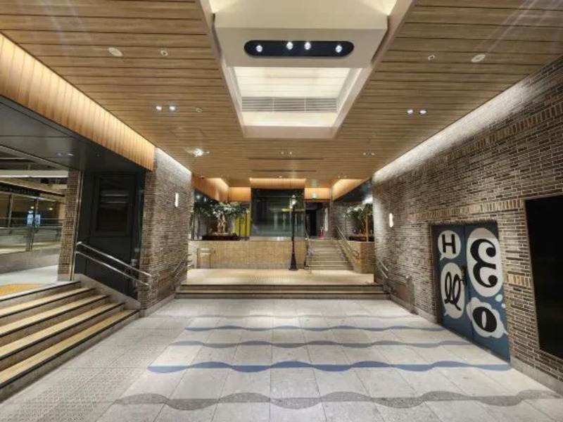 中央南・南改札内「SOUTH COURT（サウスコート）」