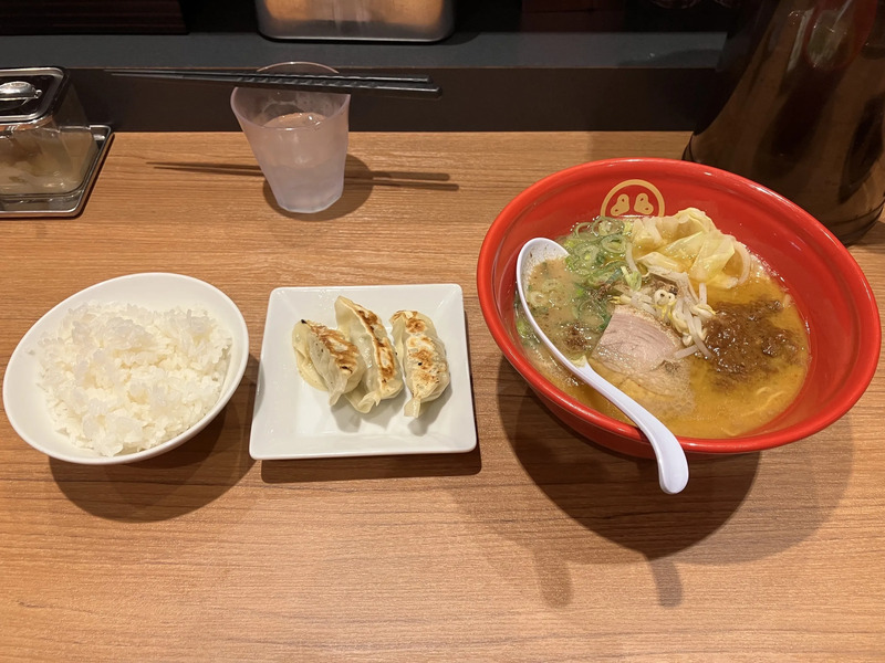 エキュート秋葉原 TOKYO豚骨BASE セット
