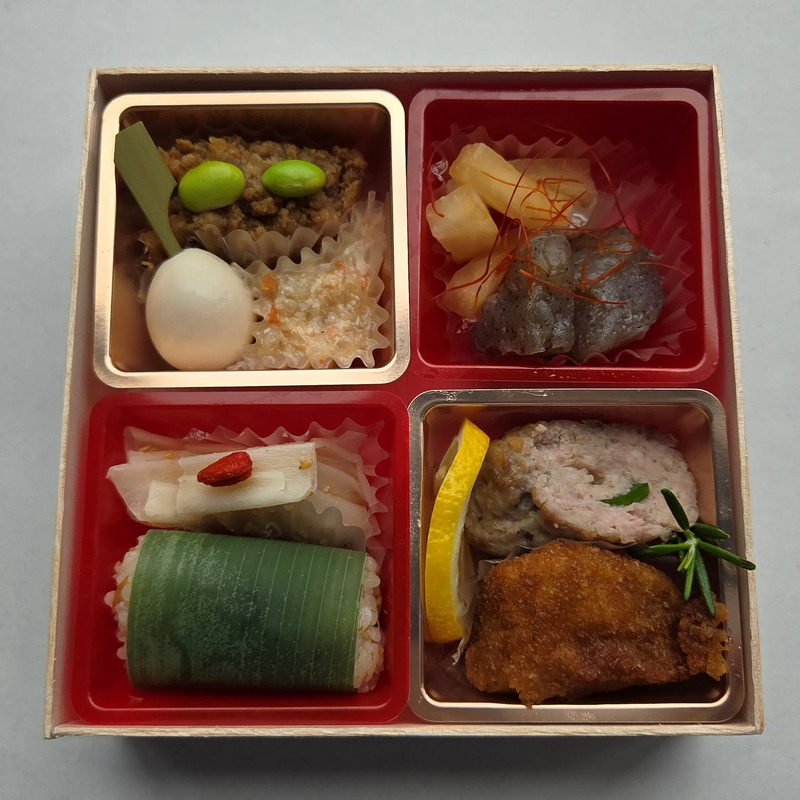 松廼家のおつまみ弁当