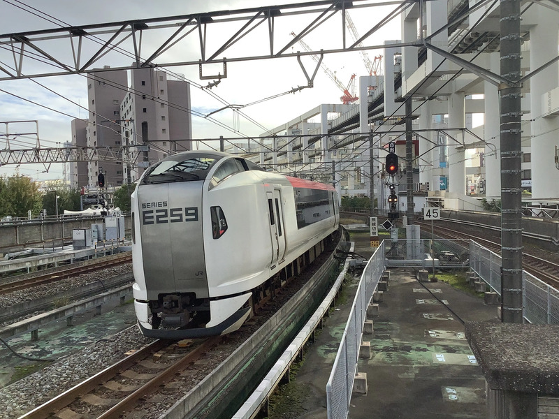 JR東日本E259系電車
