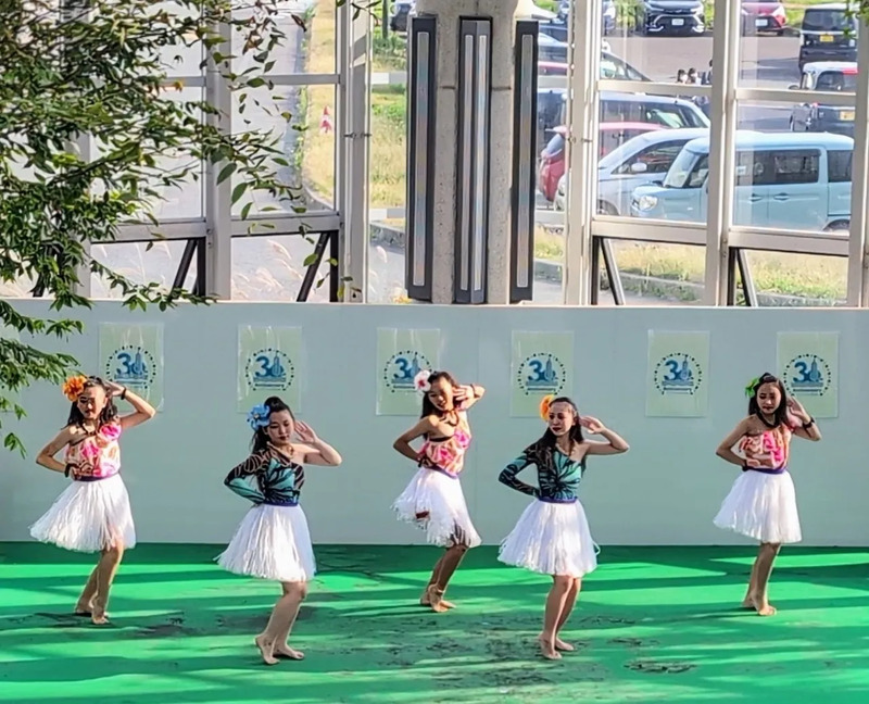 ▲Halau Ka Wai Ōlu O Ka Lani（ハラウ カ ヴァイ オル オ カ ラニ）