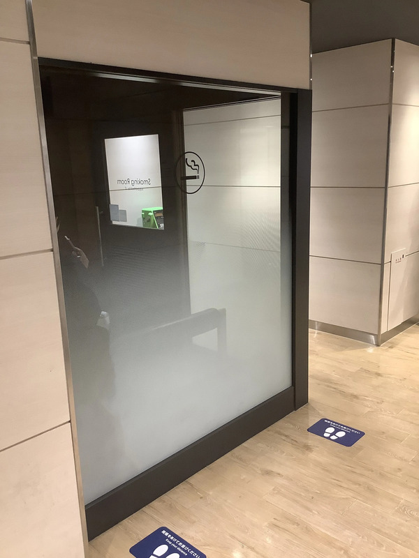 ペリエ千葉地下1階(ペリチカ)喫煙所