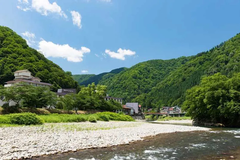 瀬見温泉　画像提供：山形県最上町