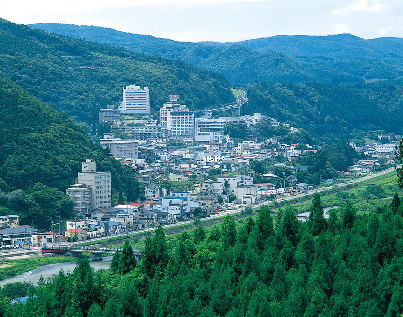 鳴子温泉　全景