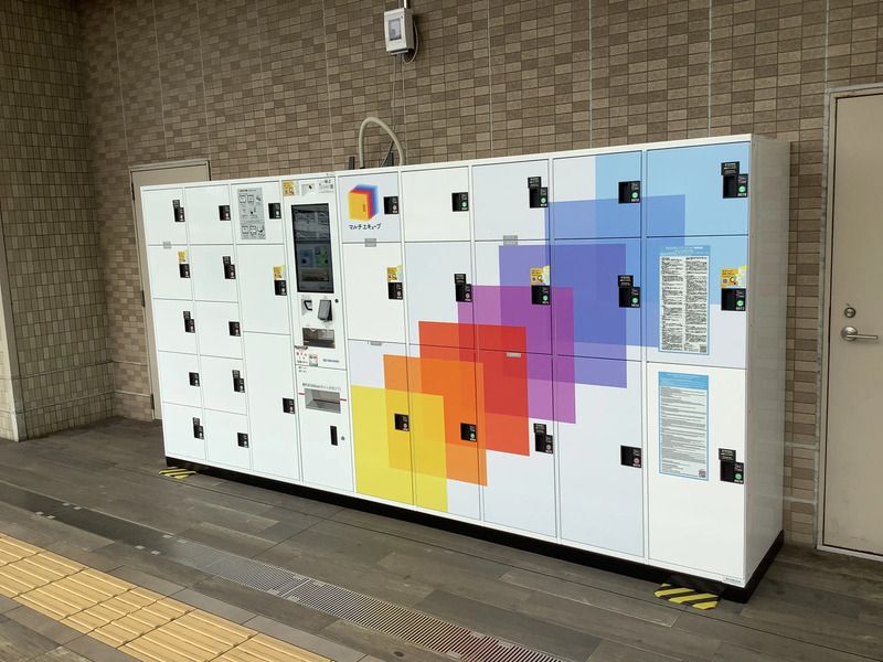 千葉駅南口ペデストリアンデッキマルチエキューブ