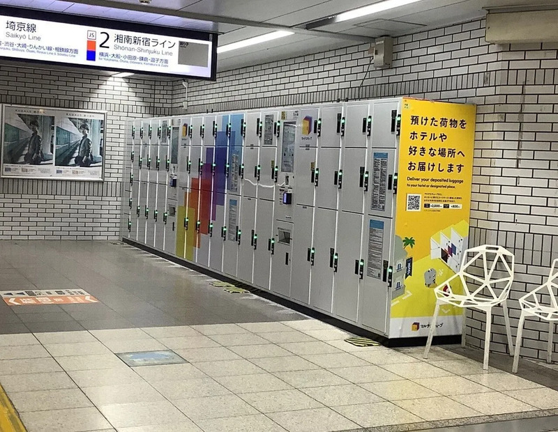 池袋駅コインロッカー写真③