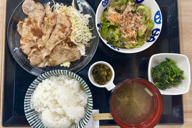 生姜焼き定食（国産豚使用）