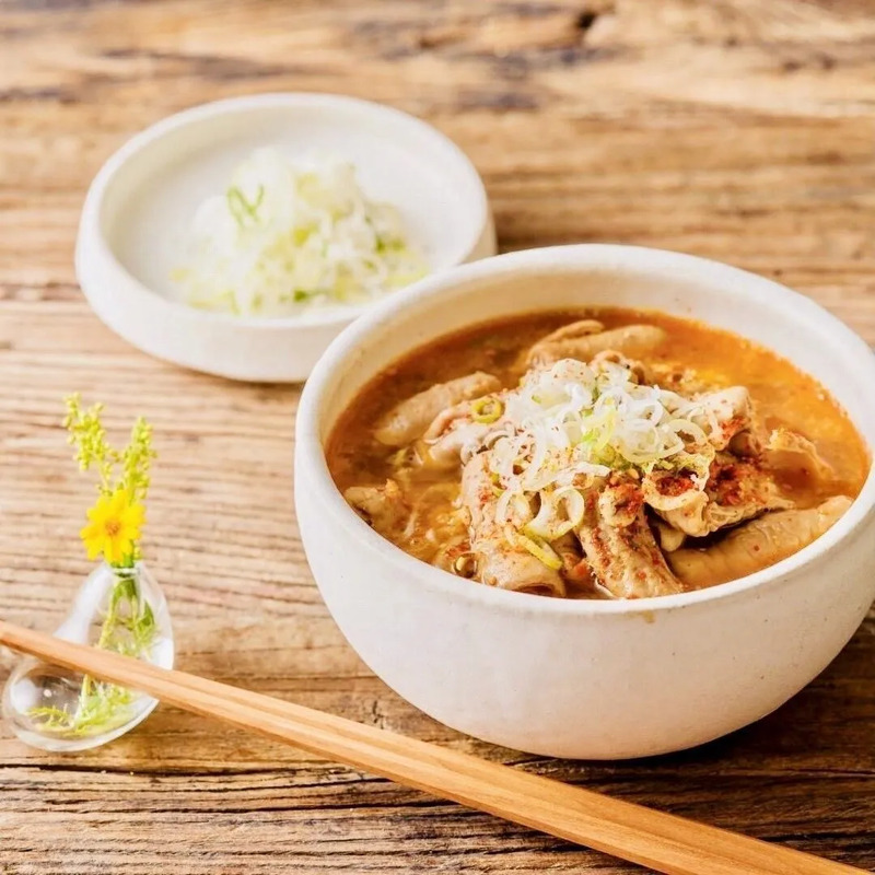 ㈲大栄龍　だるま食堂　もつ煮