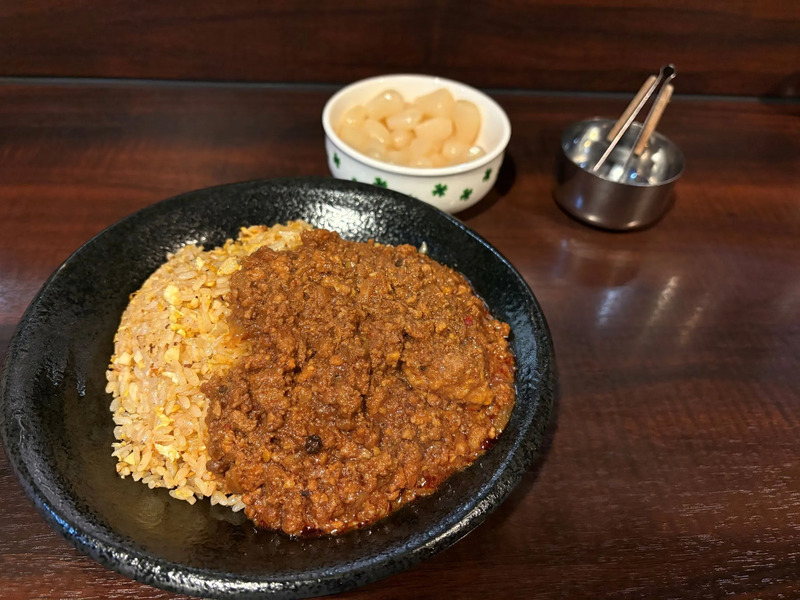 「カレバカ世紀」のカレーチャーハン