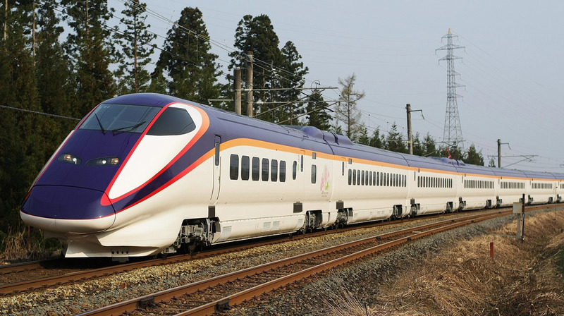 山形新幹線E3系