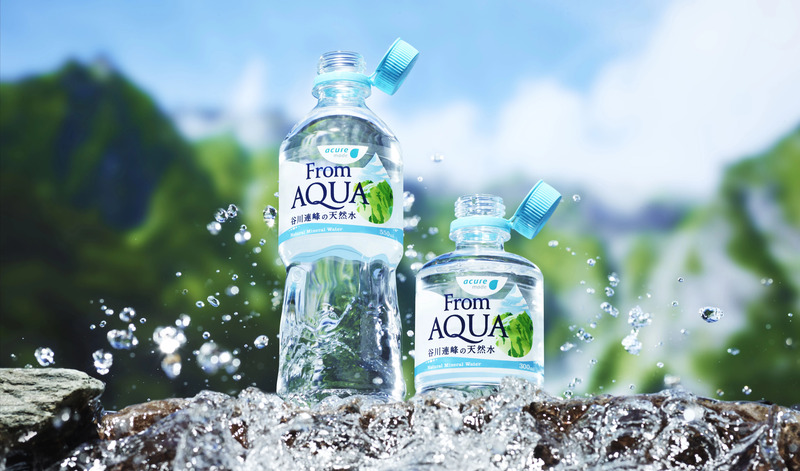 From AQUA（フロム アクア）谷川連峰の天然水（提供：株式会社 JR東日本クロスステーション ウォータービジネスカンパニー）