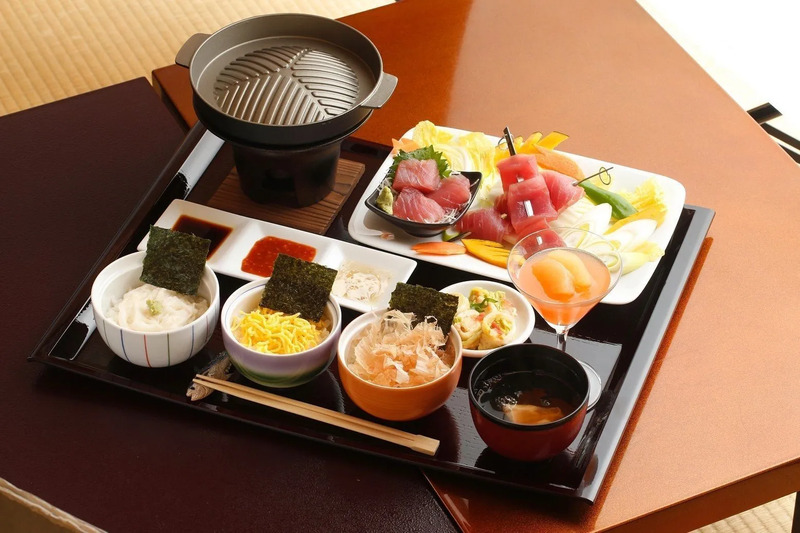 深浦マグロステーキ丼