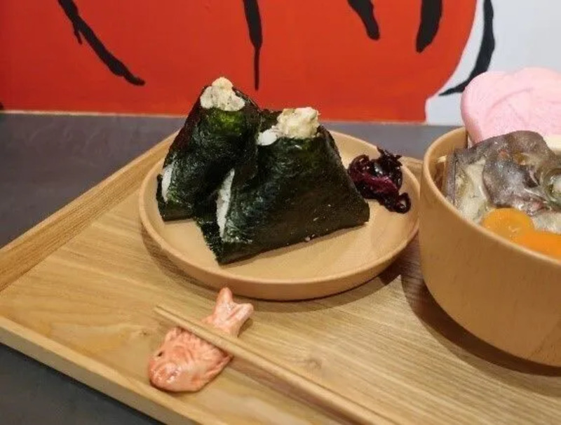 鯛あら汁・おにぎりKichi