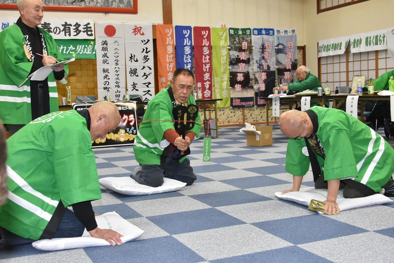 ツル多はげます会 吸盤綱引き 