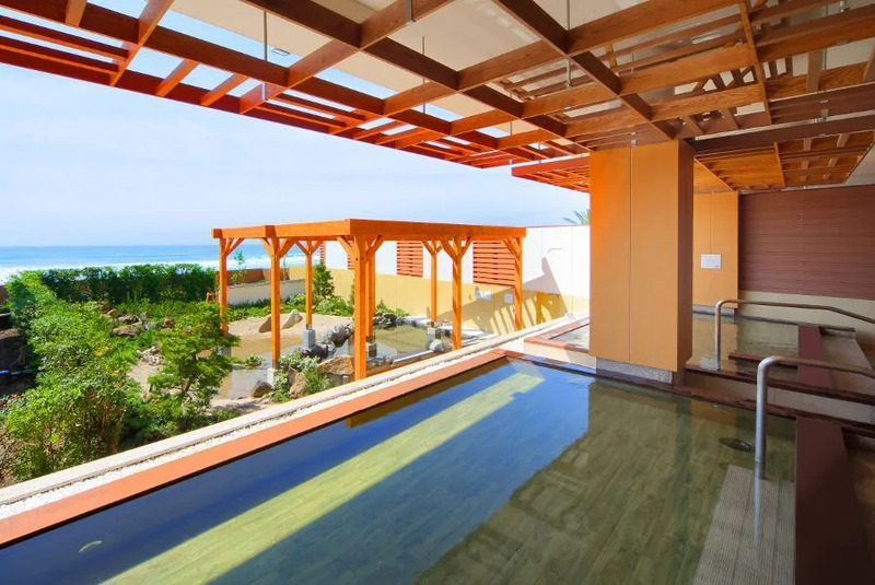 鴨川グランドホテル