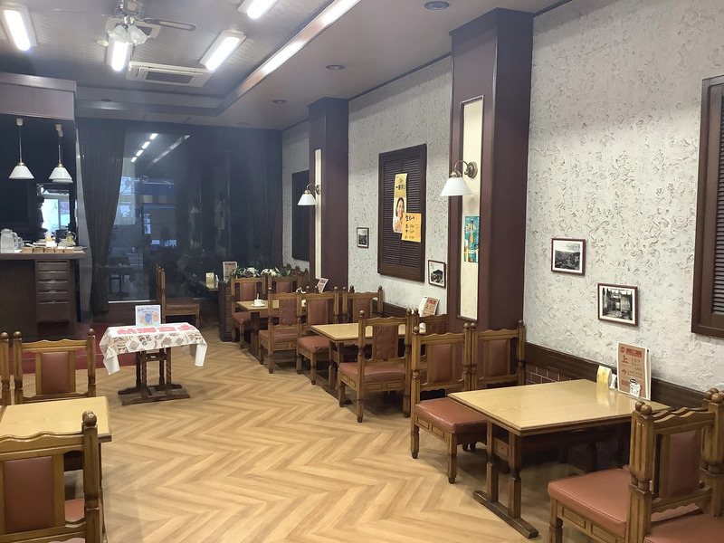 宝亭店内の様子