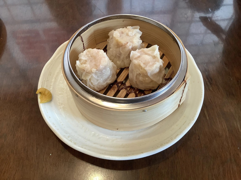 名物のジャンボ焼売