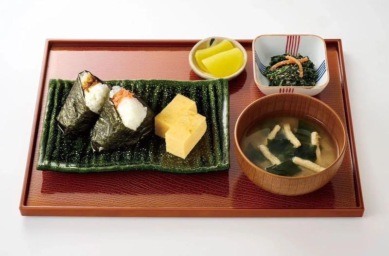 おにぎり定食