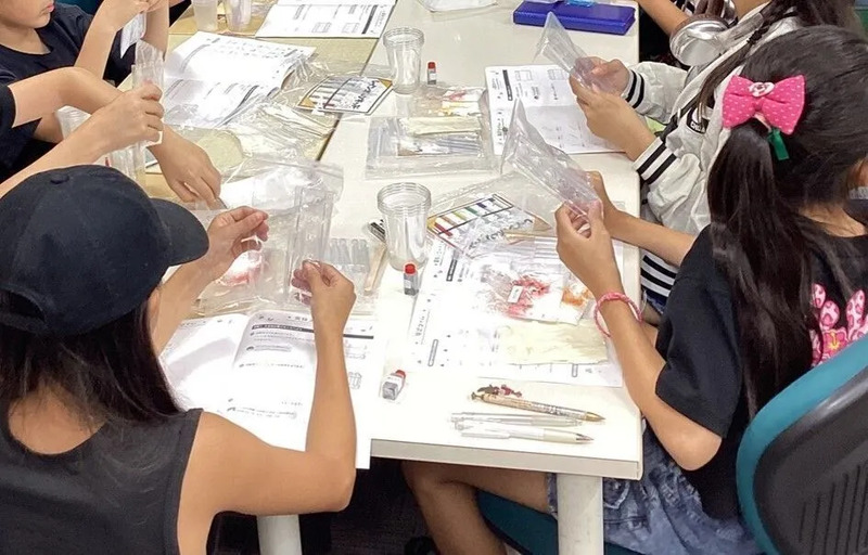 お楽しみ理科実験教室