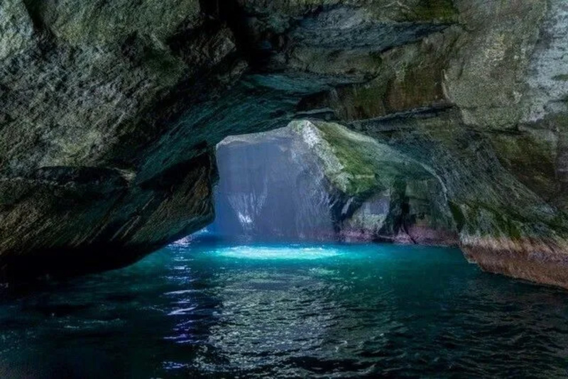 西伊豆 堂ヶ島 天窓洞