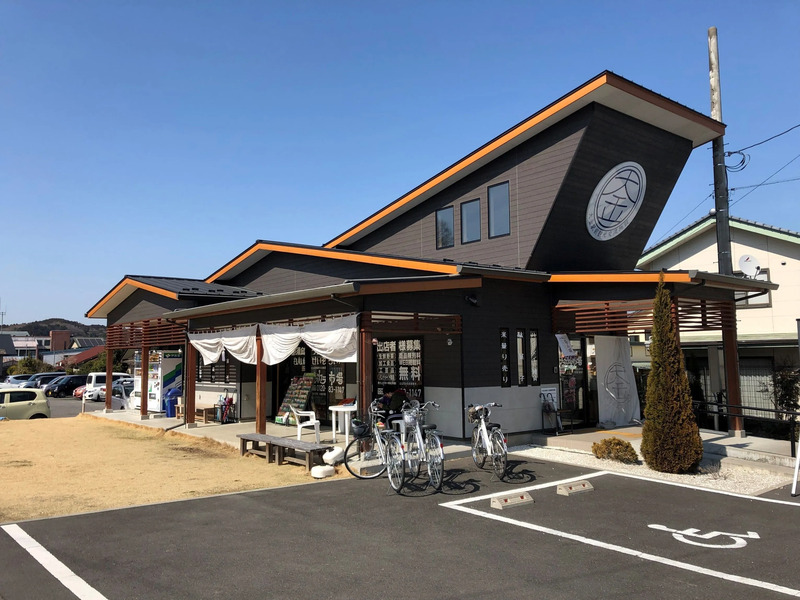 大金駅前観光交流施設ナスカラ市場