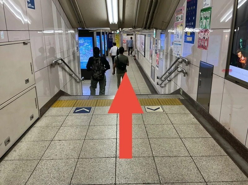 池袋駅中央1改札からサンシャインシティの行き方