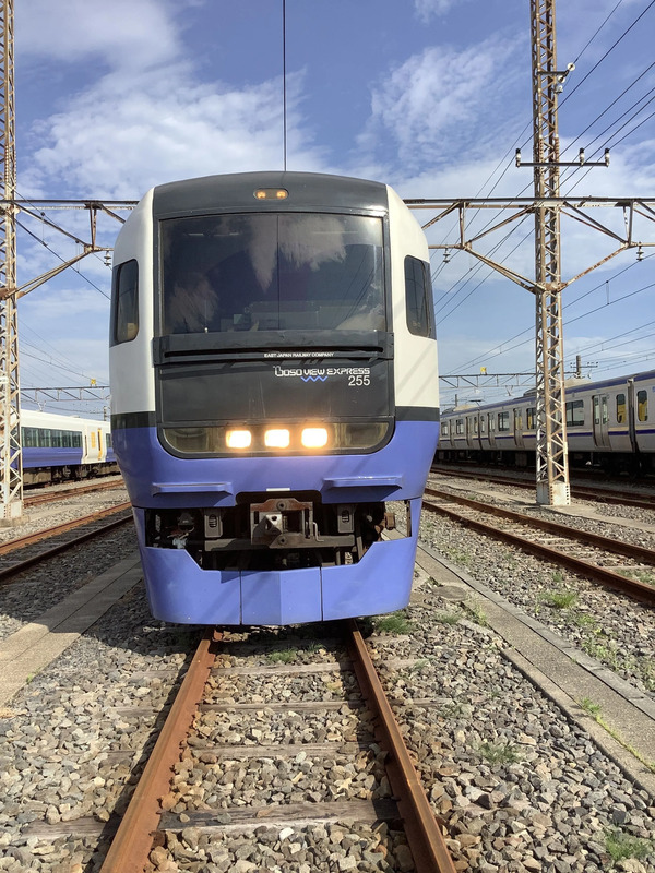 255系前面