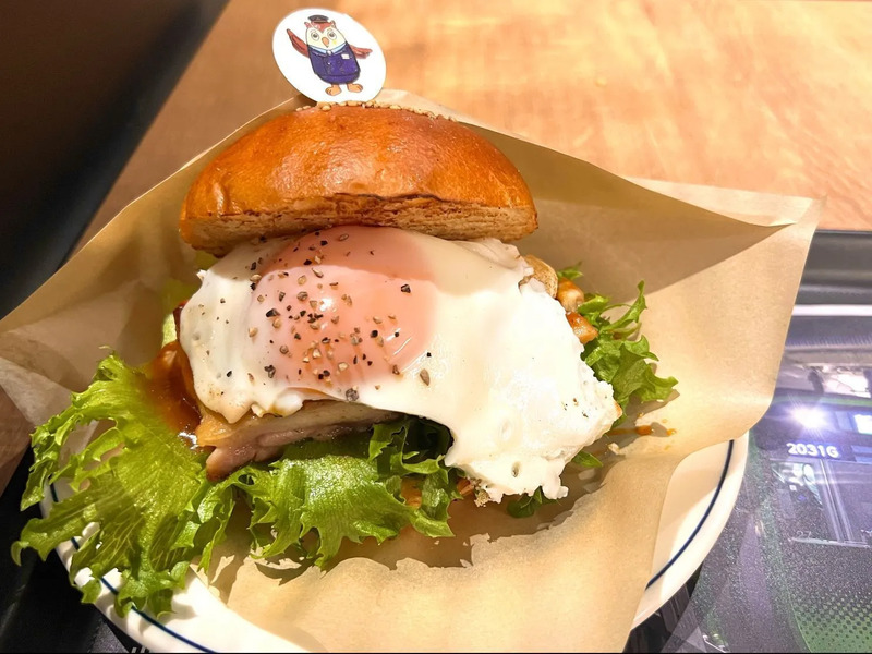 山手線環状運転100周年限定「池チキンサンド」