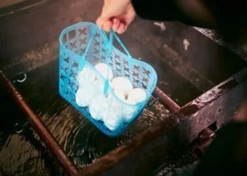 浅虫温泉 温泉たまご場