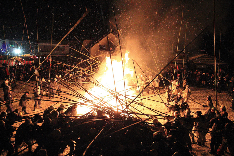 六郷のカマクラ・竹うち