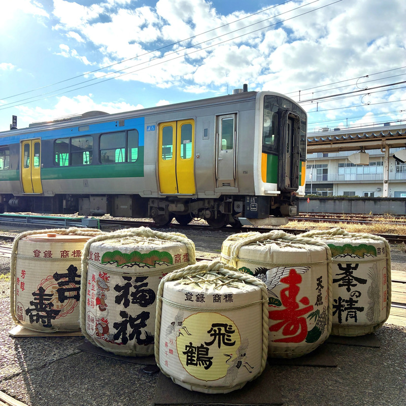 久留里線を走行する気動車E130形