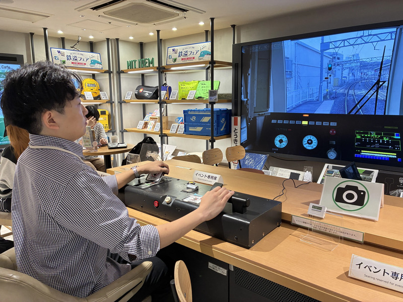 スタッフ体験の様子