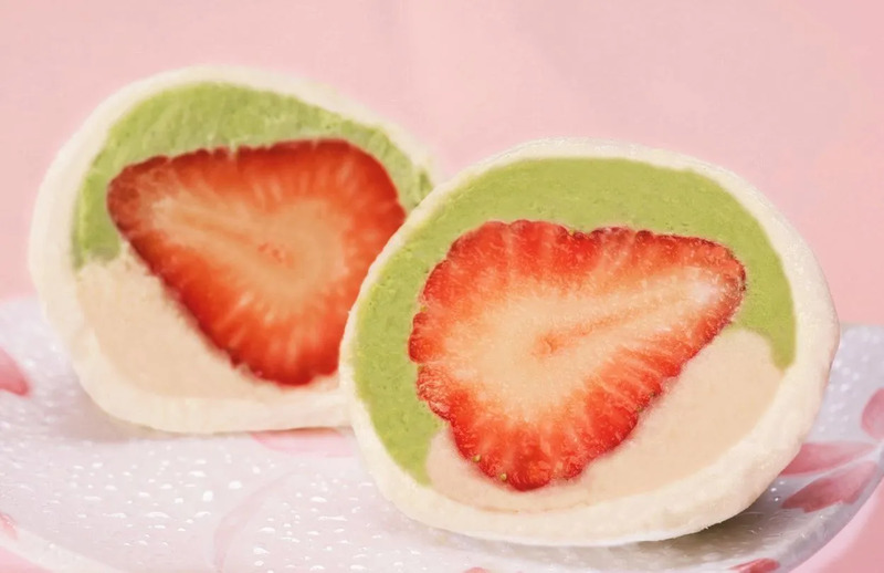 スカイベリー生ふわ苺もち