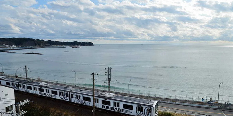 観光列車「B.B.BASE」