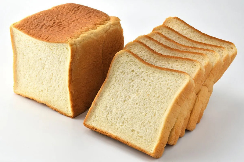 販売予定商品の一例：【ベーグ工房の食パン】 提供：ブーランジェベーグ