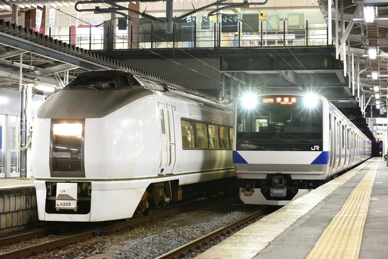 郡山総合車両センター】E657系が651系オマージュカラーで登場！初