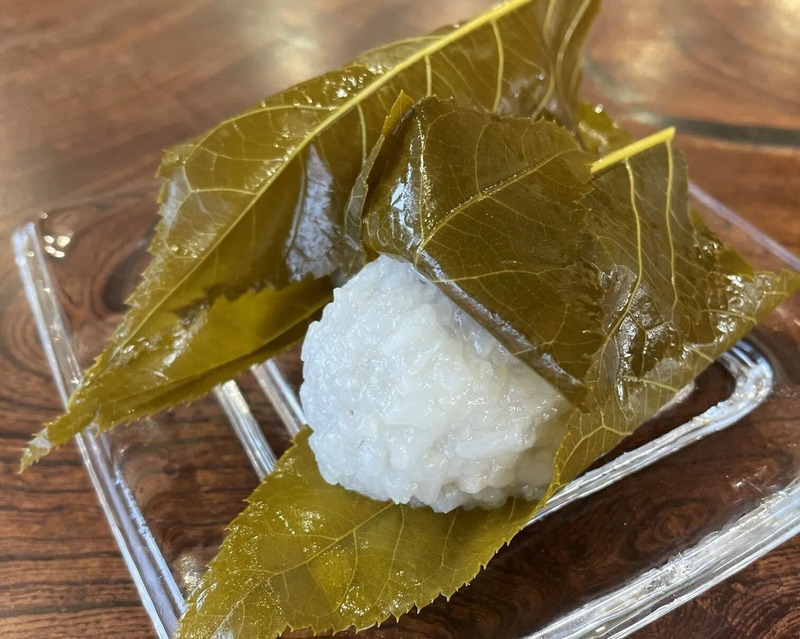 桜葉餅