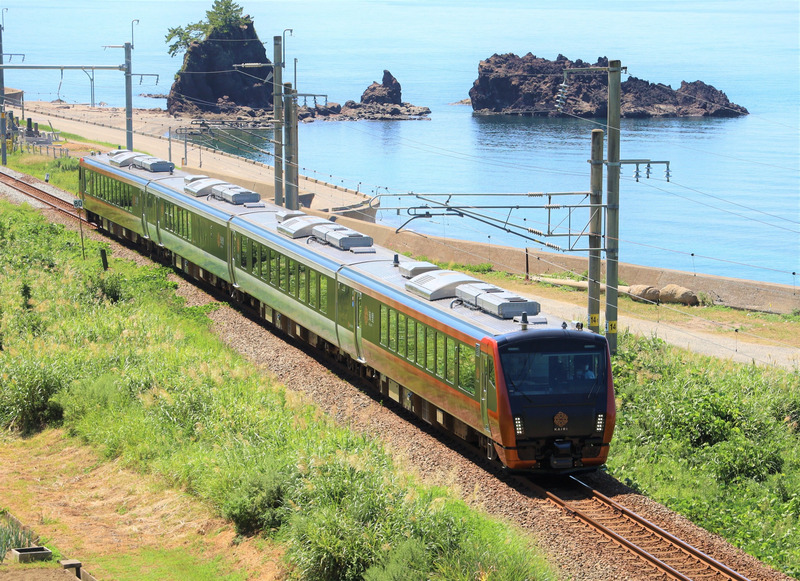 観光列車「海里」