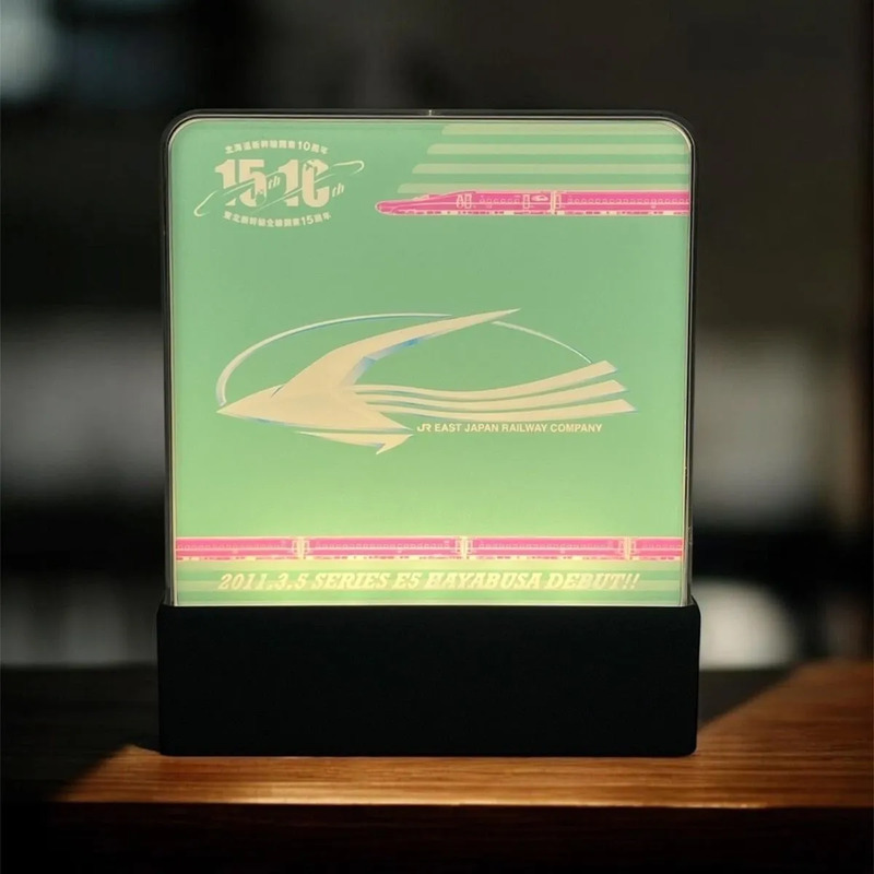 E5系側デザイン