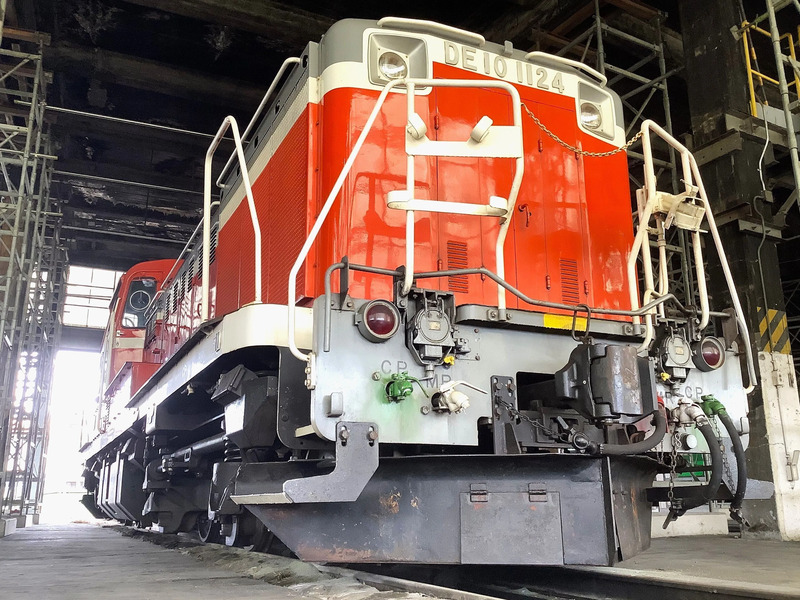 DE10形ディーゼル機関車の紹介