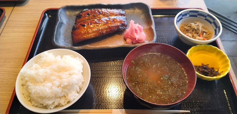 トロサワラみりん干し定食