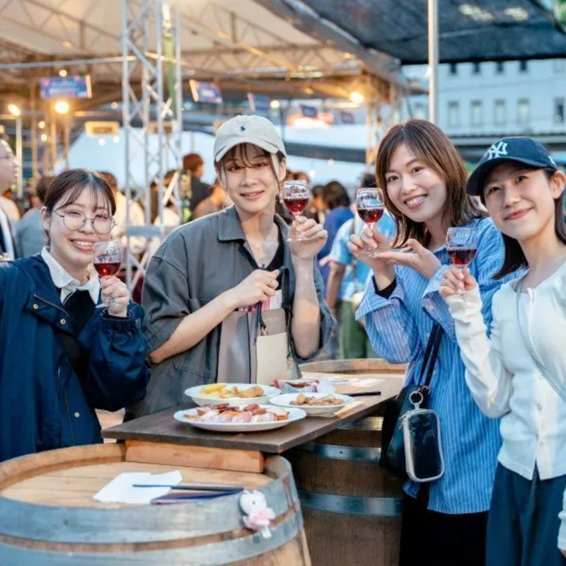 ワインの他、フードも充実